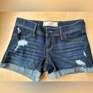 Hollister Women’s Size 1 Midi Shorts